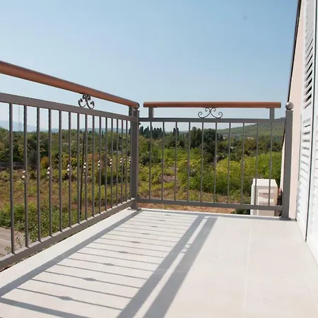 Hvar-holiday Apartment Vrboska